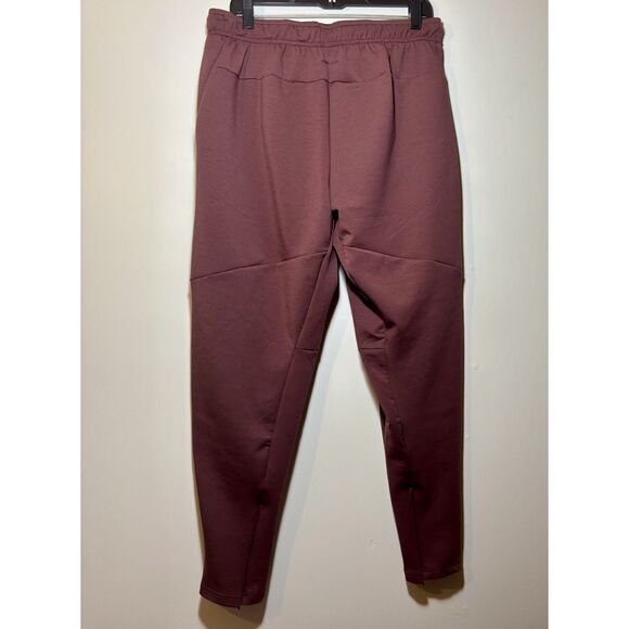 Adidas AEROREADY Men’s Jogger Pants Burgundy Size S New with Tags - Picture 3 of 6